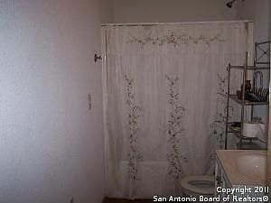 2nd image of 4935 County Road 302