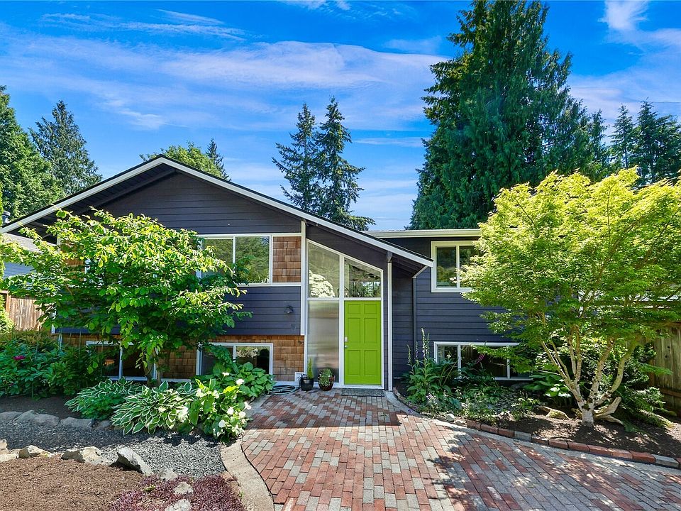 1st image of 16237 NE 99th Street