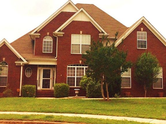 3rd image of 104 Cottonport Pl