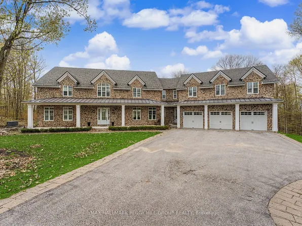16 Heron Blvd, Springwater, ON L9X 0J1