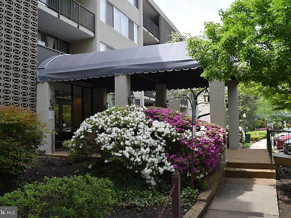 3rd image of 4420 Briarwood Ct N APT 48