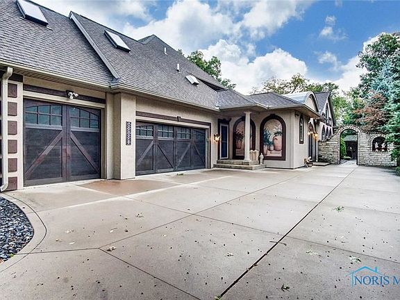 4th image of 25759 Edinborough Cir