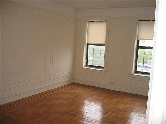 5th image of 2165 Chatterton Ave APT 1D