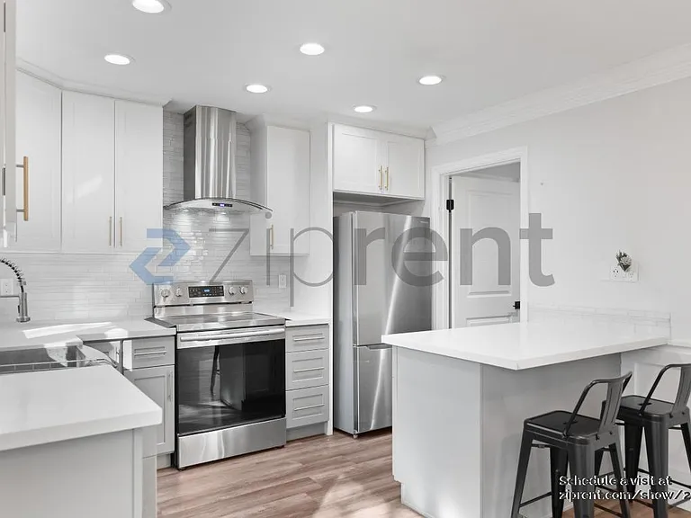 686 Whitewater Ct — Photo 12