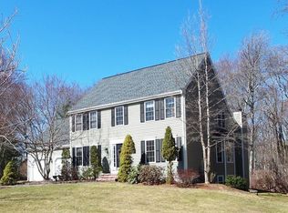 16 Cortland Ln, Ashland, MA 01721
