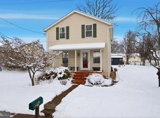 301 N 3rd St, Telford, PA 18969
