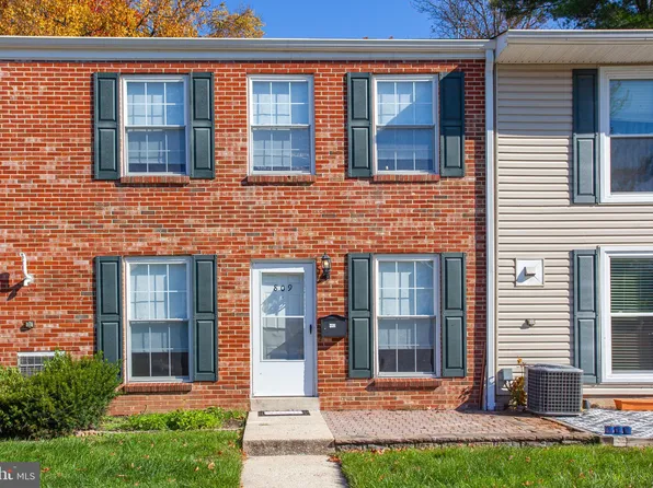 809 Middleton Pl, Norristown, PA 19403