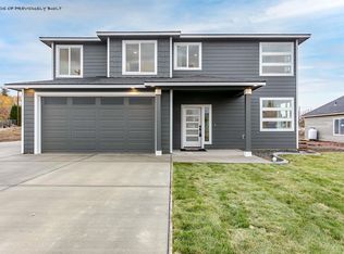 1815 Beacon St, Grandview, WA 98930