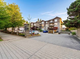 2581 Langdon St #308, Abbotsford, BC V2T 7A3