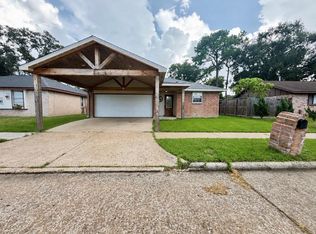 1427 Kappa St, Pasadena, TX 77504