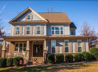 513 Hollymont Dr, Holly Springs, NC 27540