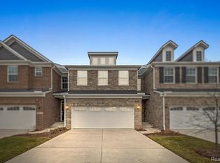 40111 Premier Dr #21, Plymouth, MI