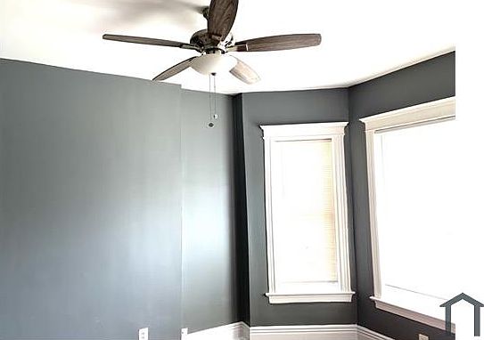 4th image of 3100 W Lexington St #1