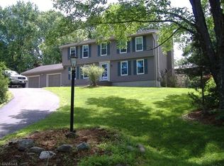 40 Lincoln Laurel Rd, Blairstown, NJ 07825