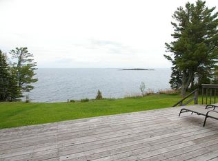 278 Scenic Dr, Knife River, MN 55609