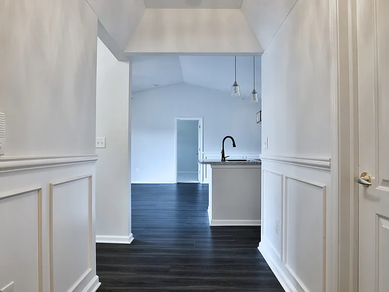 763 Hidden Springs Dr — Photo 8