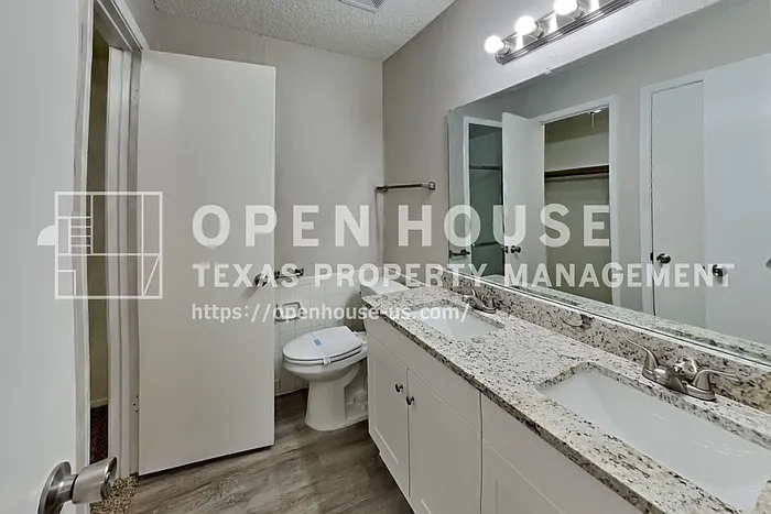 621 Barkridge Trl — Photo 11