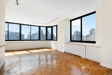 Rented by (Legacy) Elegran