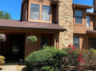 2015 Avignon Dr #C, Saint Charles, MO 63303