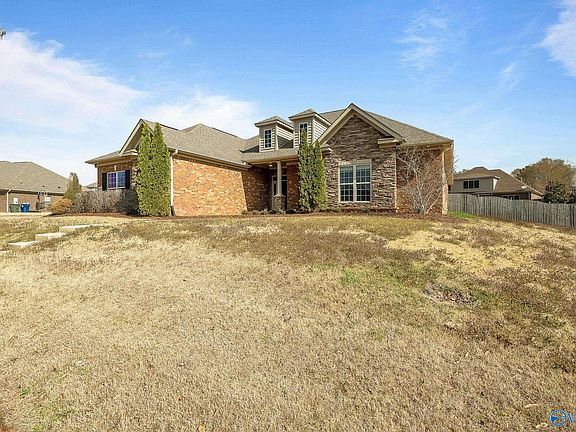2nd image of 8489 Sedgebrook SE