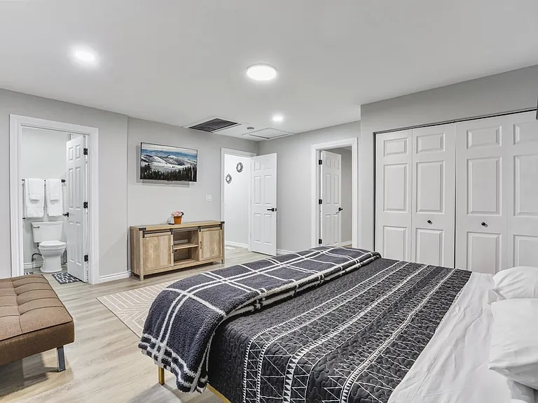 3603 Holly Ln — Photo 25