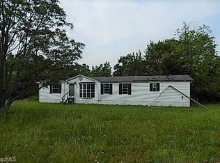 2068 Ross Harris Rd, Asheboro, NC 27205