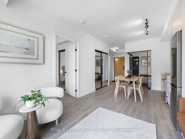 2369 Danforth Ave #210 — Photo 11