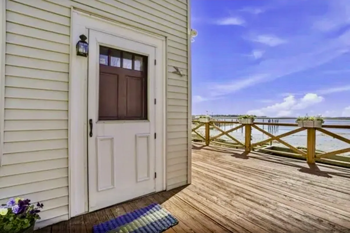 1 bed, 850 sqft, $2,300 — Photo 2