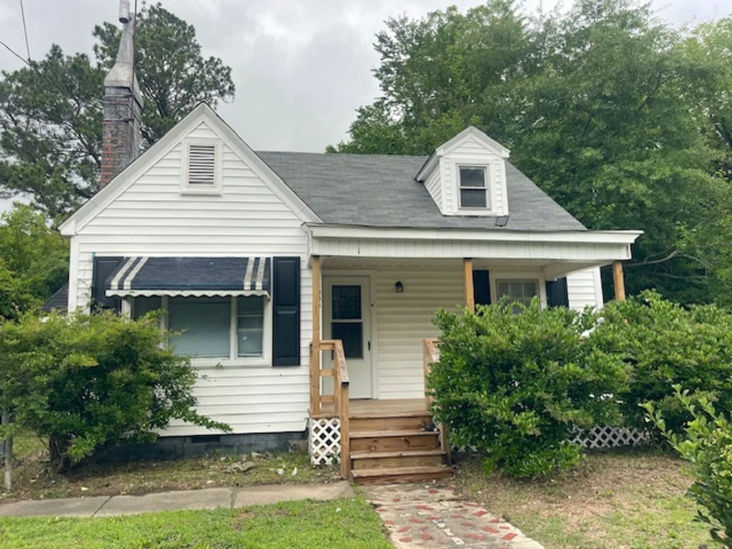 4 bedroom House for Rent — Photo 1
