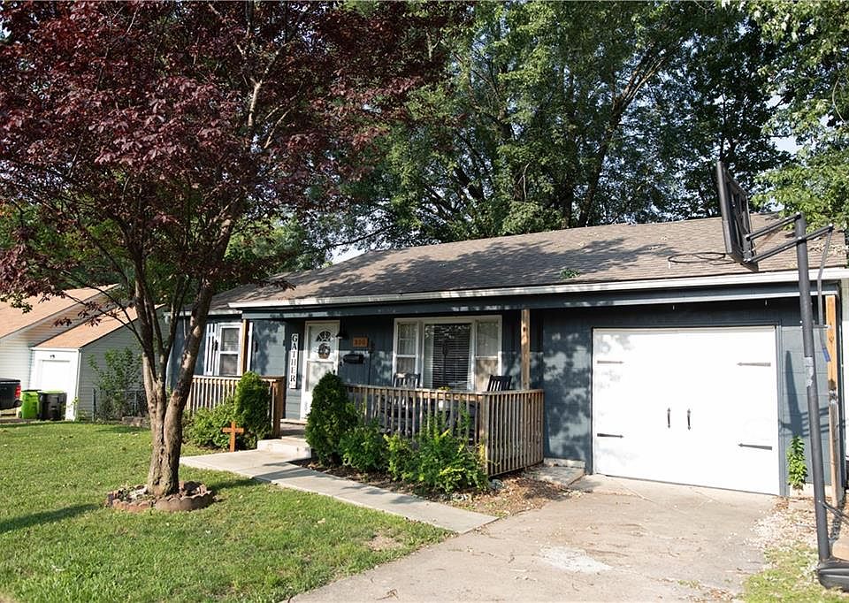 1st image of 800 S Highland Dr