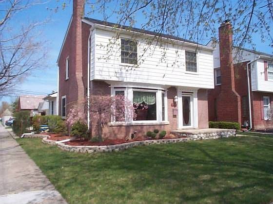 1st image of 13380 Mercier St