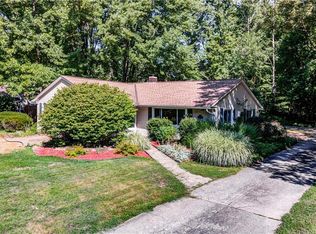 25854 Water St, Olmsted Falls, OH