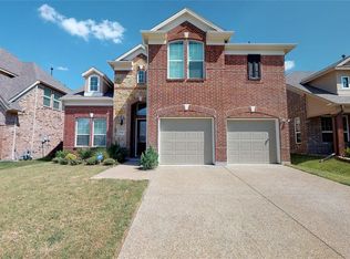 15528 Mayflower Trl, Roanoke, TX 76262