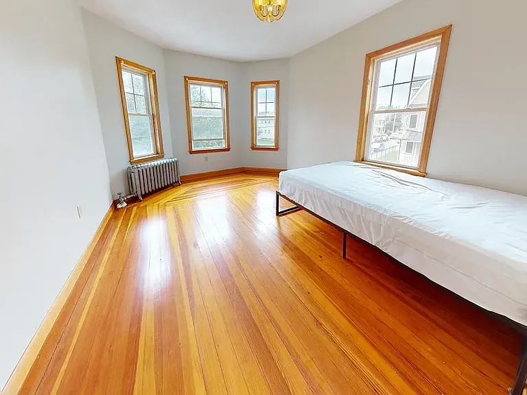 27 Princeton St #2 — Photo 7