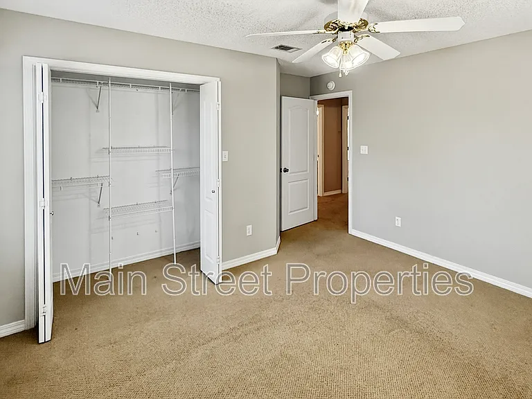 2121 Pin High Dr — Photo 21