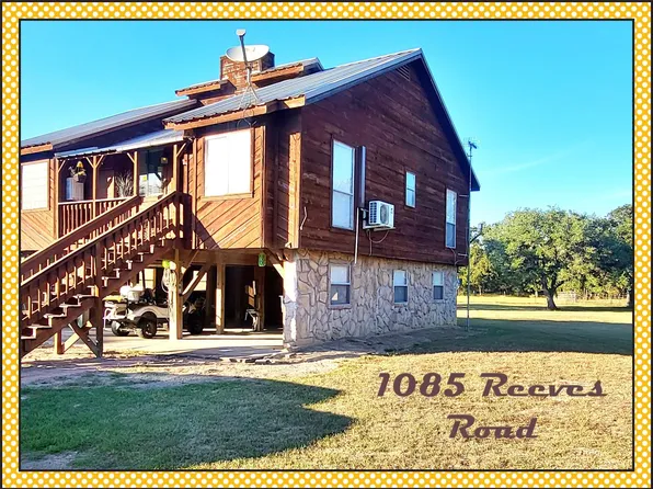 1085 Reeves Rd, Garwood, TX 77442