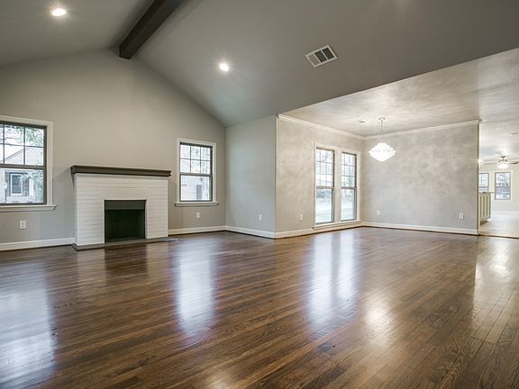 2nd image of 2301 Goldenrod Ave
