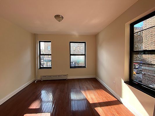 1st image of 29-15 36th Ave #2EA