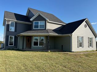 8557 Castle Hwy, Pleasureville, KY 40057