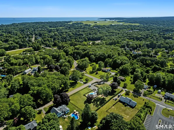 170 Mungertown Road, Madison, CT 06443