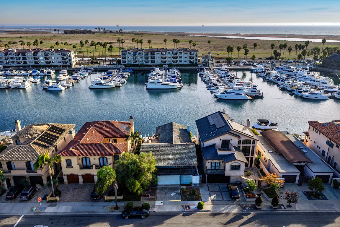 next background image