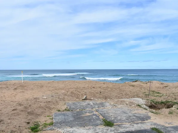 59-147 Ke Nui Rd, Haleiwa, HI 96712