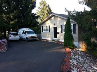 15 Walsh Rd, Franklin, NJ 07416