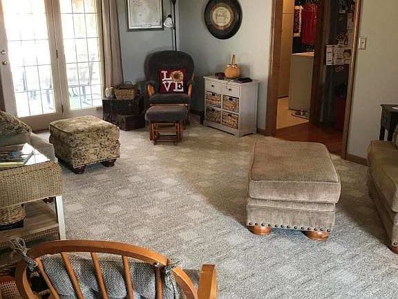 5th image of 705 Shawn Dr