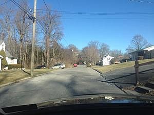 2nd image of 512 Mountain View Ave