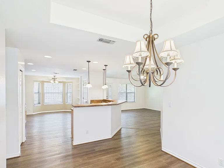 1721 Cherrywood Dr — Photo 19