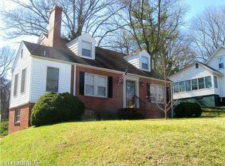 407 Morehead St, Reidsville, NC 27320