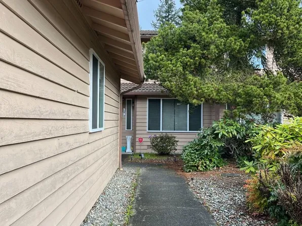 10411-10417 7th St E, Puyallup, WA 98372