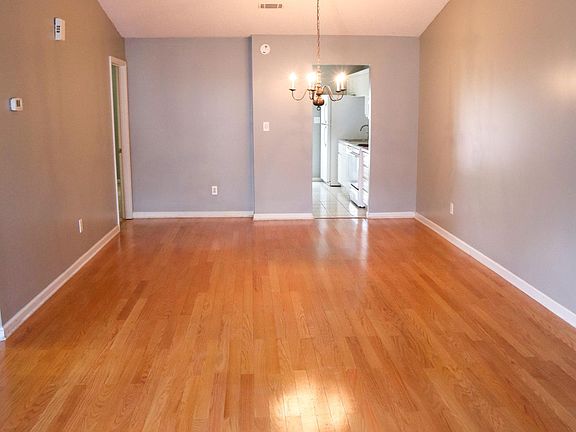 3rd image of 2040 Emerald Bay Dr #2040