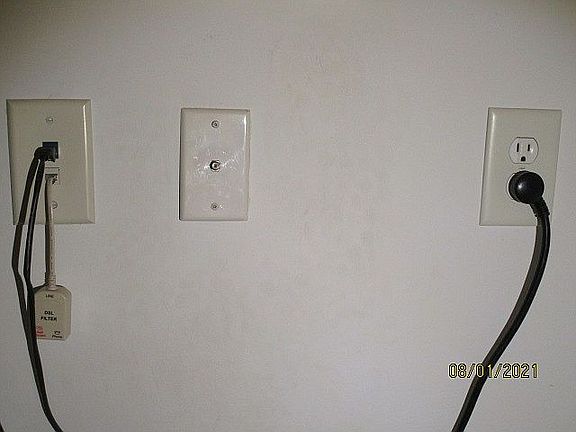 UNDER THE 6' BUILT-IN DESK